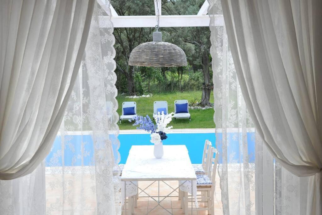 Villa Erietta Near Lefkas Center Apolpaina Eksteriør bilde